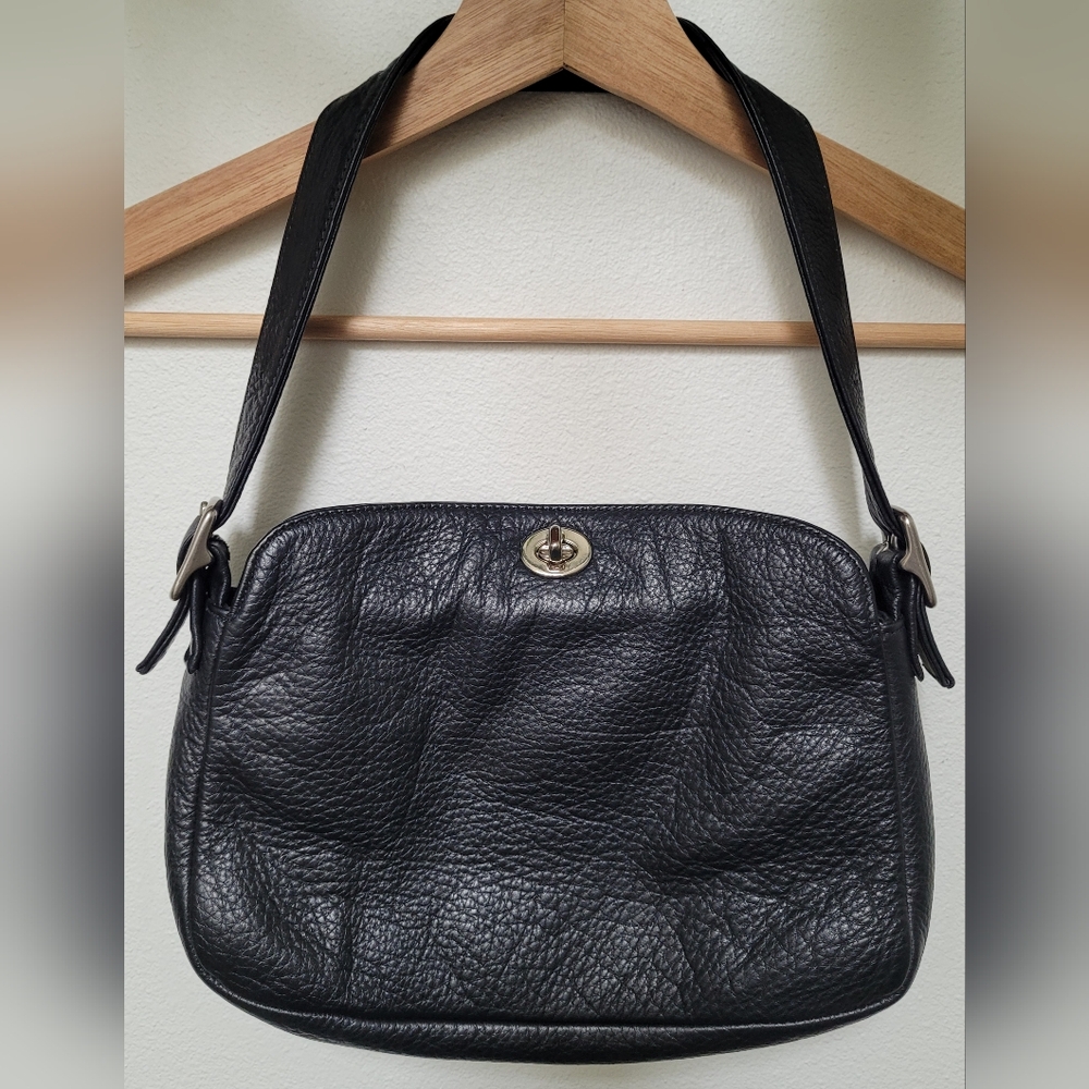 Libaire Limited Edition 2006 Black Pebbled Leather Shoulder Bag